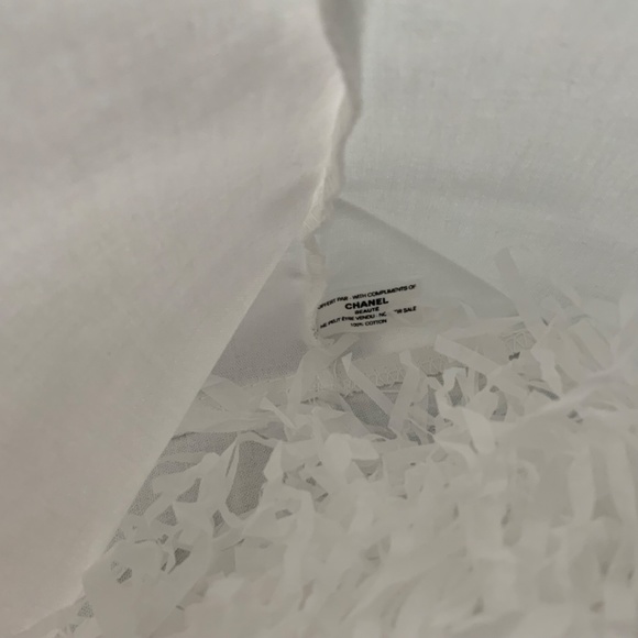 100% Authentic CHANEL white cotton canvas drawstring pouch cosmetic storage bag - Picture 8 of 16